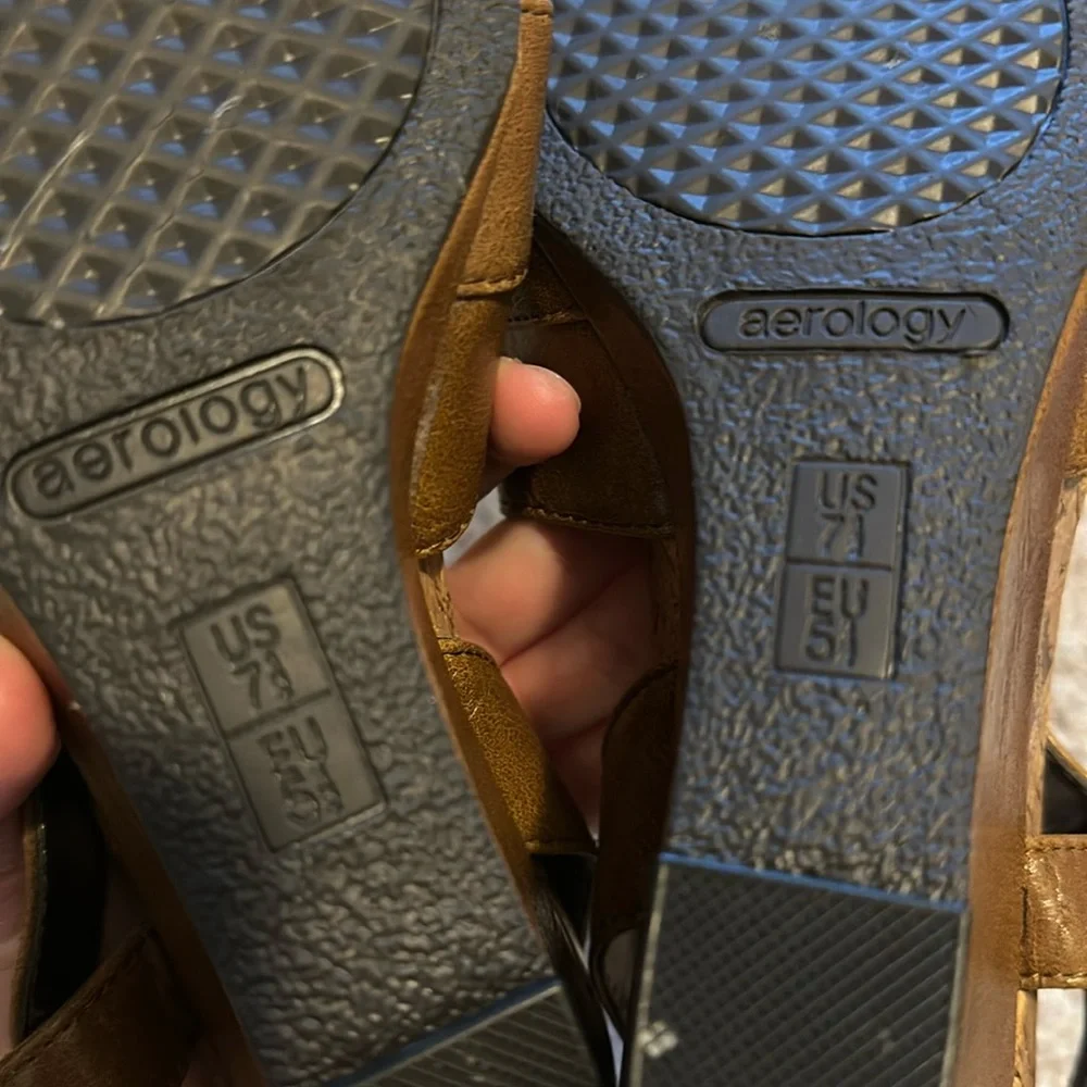 Sandals - Picture 6 of 6